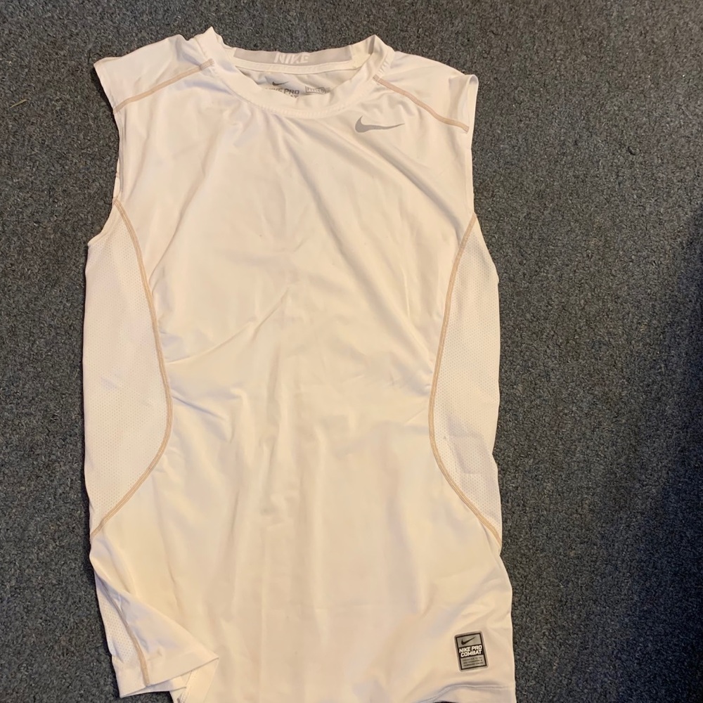 Nike fitted white Men’s shirt